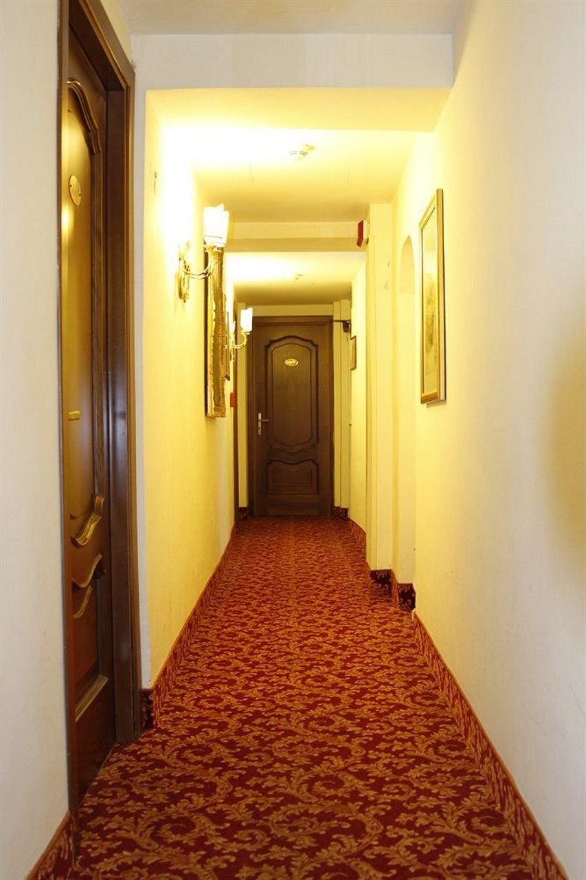 Hotel Genio Ρώμη Εξωτερικό φωτογραφία