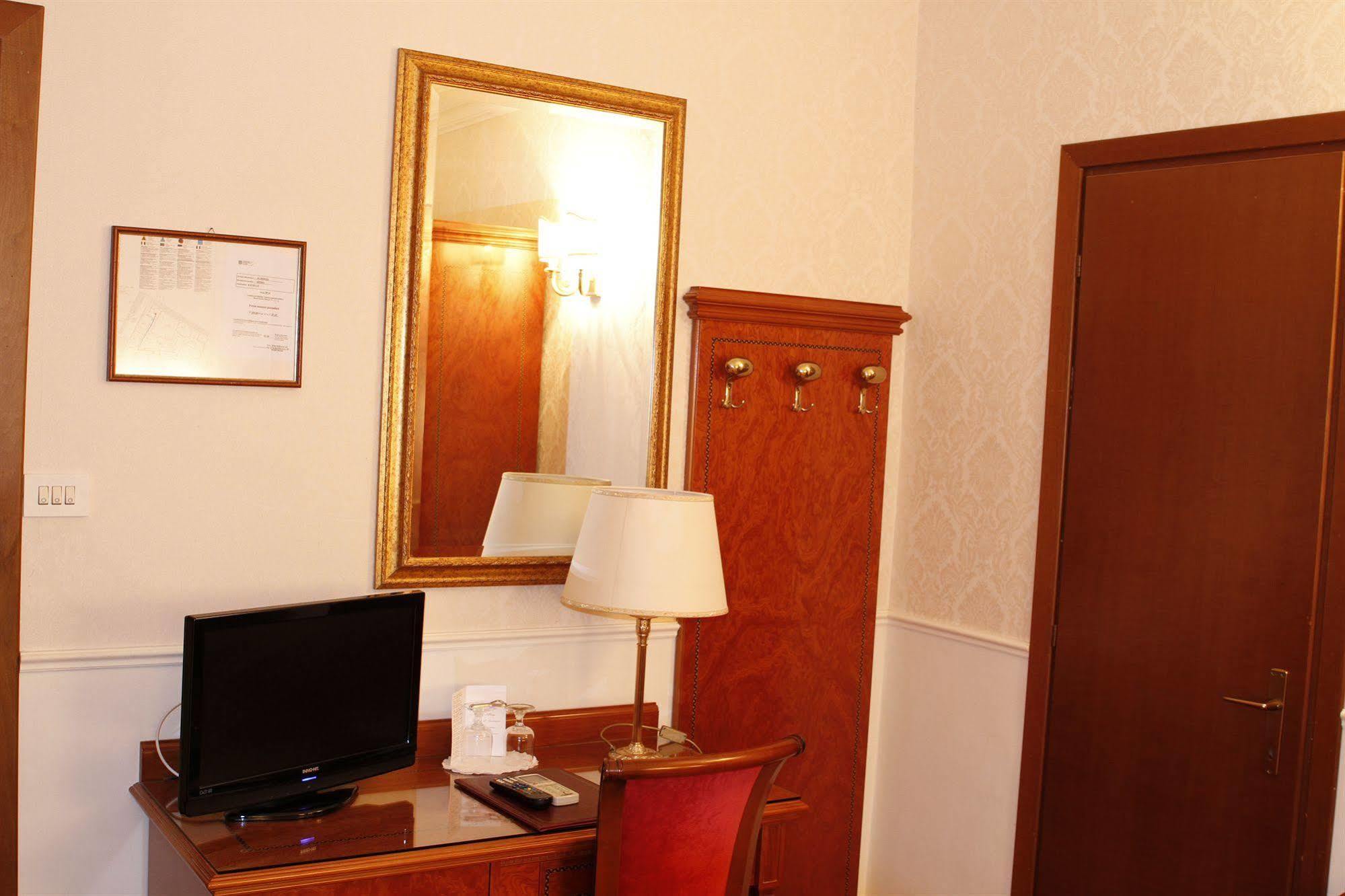 Hotel Genio Ρώμη Εξωτερικό φωτογραφία